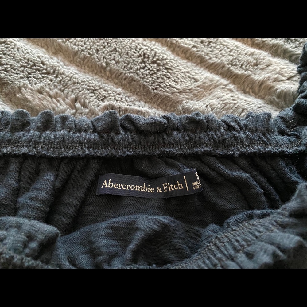 Off the shoulder Abercrombie & Fitch mini dress - Picture 3 of 3